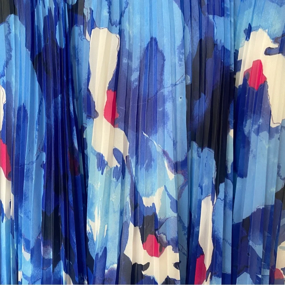 Maggy London Sleeveless Blue Floral Dress Women's Size 16 Pleated Skirt Spring - Picture 3 of 7